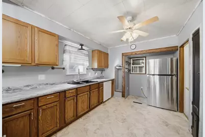 106 S Mulberry, Mount Morris, IL 61054 - Photo 4