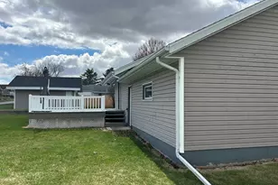 311 N Stanton St, Davis, IL 61019 - Photo 34