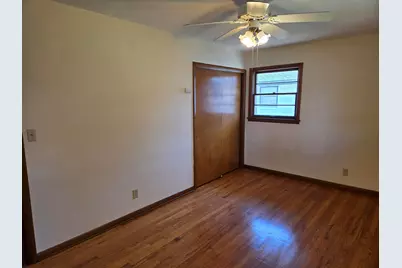 2019 Montana Avenue, Rockford, IL 61108 - Photo 16