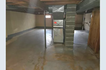 2019 Montana Avenue, Rockford, IL 61108 - Photo 22