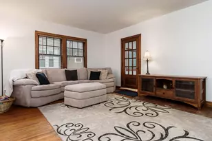 1436 Jackson St, Rockford, IL 61107 - Photo 6