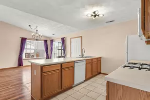 10184 Metalmark Ln, Roscoe, IL 61073 - Photo 12