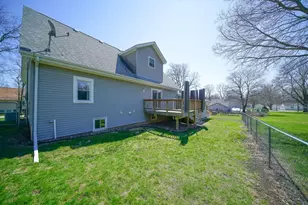 711 Taylor St, Pecatonica, IL 61063 - Photo 28