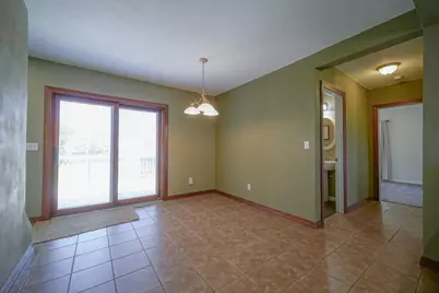 711 Taylor Street, Pecatonica, IL 61063 - Photo 4