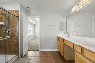 342 Comstock Dr, Elgin, IL 60124 - Photo 44