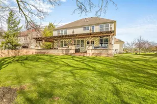 342 Comstock Dr, Elgin, IL 60124 - Photo 68