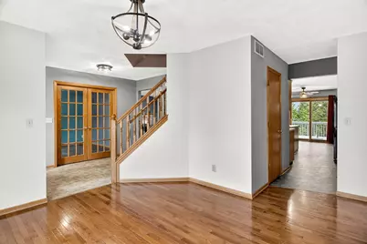 6980 N Summit Drive, Byron, IL 61010 - Photo 10