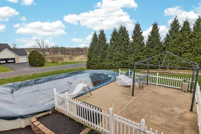 6980 N Summit Drive, Byron, IL 61010 - Photo 40