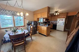 2280 Rock City Rd, Ridott, IL 61067 - Photo 18