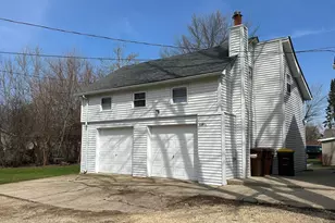 1121 8th Ave, Belvidere, IL 61008 - Photo 2