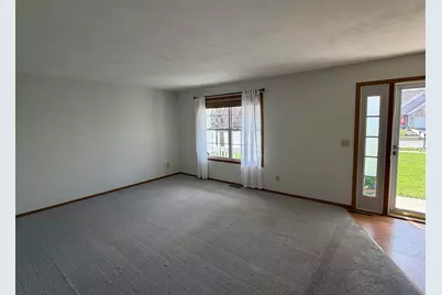 3130 Stowmarket Avenue, Rockford, IL 61109 - Photo 4