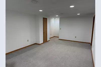 3130 Stowmarket Avenue, Rockford, IL 61109 - Photo 18