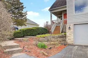 19 Walnut Hill Dr, Galena, IL 61036 - Photo 36
