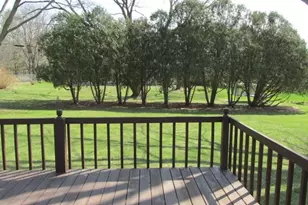 2337 Lynn Ave, Freeport, IL 61032 - Photo 10