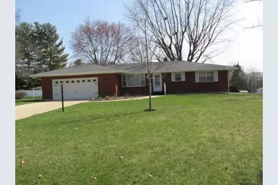 2337 Lynn Avenue, Freeport, IL 61032 - Photo 1