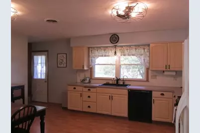 2337 Lynn Avenue, Freeport, IL 61032 - Photo 14