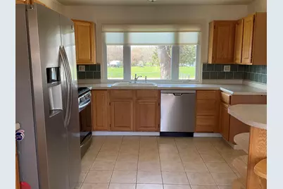 5199 Browns Beach Road, Rockford, IL 61103 - Photo 14