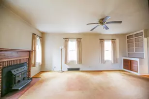 422 N Hennepin Ave, Dixon, IL 61021 - Photo 12