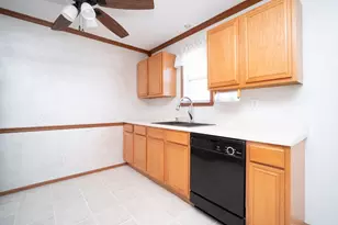 3008 Hamlin Dr, Machesney Park, IL 61115 - Photo 8