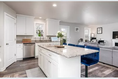 15044 Yellowstone Drive, South Beloit, IL 61080 - Photo 8