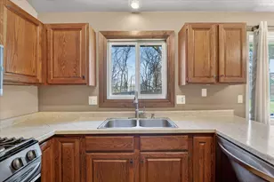 13615 Briarwood Ln, Roscoe, IL 61073 - Photo 26