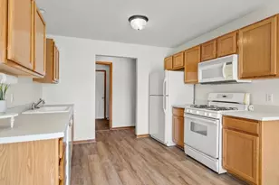 518 Breezeway Dr, Pearl City, IL 61062 - Photo 14