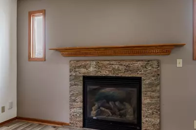 8319 Woodbridge Lane, Machesney Park, IL 61115 - Photo 10
