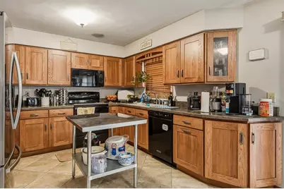 8319 Woodbridge Lane, Machesney Park, IL 61115 - Photo 10