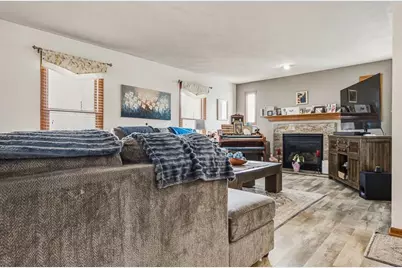 8319 Woodbridge Lane, Machesney Park, IL 61115 - Photo 14