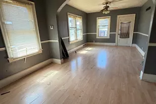 1305 N Horsman St, Rockford, IL 61101 - Photo 6