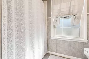 925 Westchester Dr, Rockford, IL 61107 - Photo 38