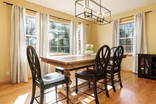 925 Westchester Dr, Rockford, IL 61107 - Photo 18