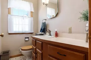 925 Westchester Dr, Rockford, IL 61107 - Photo 22