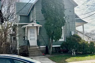 1016 S Main St, Belvidere, IL 61008 - Photo 2