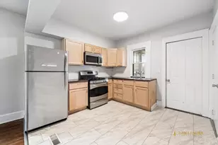 2119 Douglas St, Rockford, IL 61103 - Photo 2