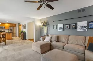 8027 Barclay Rd, Rockford, IL 61102 - Photo 16