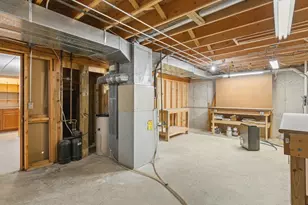 8027 Barclay Rd, Rockford, IL 61102 - Photo 46