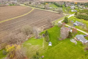 8027 Barclay Rd, Rockford, IL 61102 - Photo 64