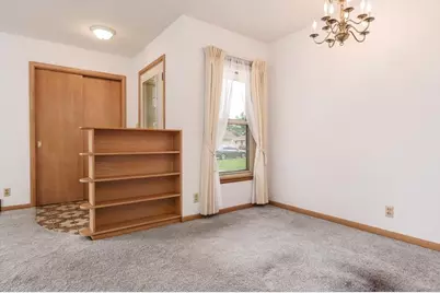 304 Bunn Drive, Rockton, IL 61072 - Photo 6