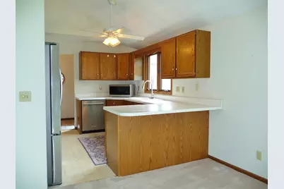 5310 Mist Flower Terrace, Loves Park, IL 61111 - Photo 8