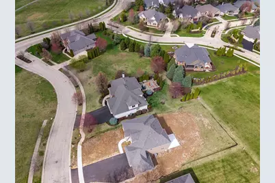 941 Tivoli Drive, Rockford, IL 61107 - Photo 64