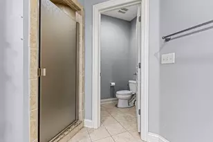 941 Tivoli Dr, Rockford, IL 61107 - Photo 28