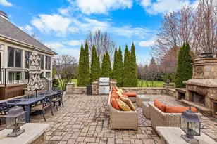 941 Tivoli Dr, Rockford, IL 61107 - Photo 52