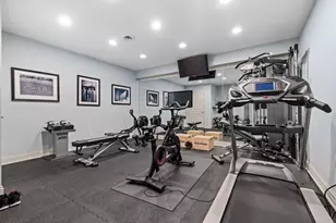 941 Tivoli Dr, Rockford, IL 61107 - Photo 46