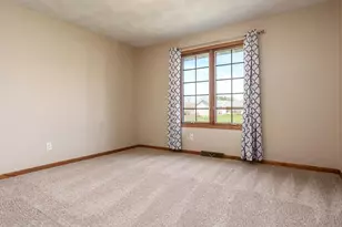 11422 Bayberry Dr, Roscoe, IL 61073 - Photo 26