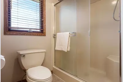 11422 Bayberry Drive, Roscoe, IL 61073 - Photo 22