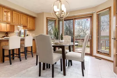 11422 Bayberry Drive, Roscoe, IL 61073 - Photo 10