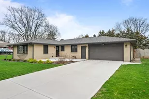 822 Prestwick Pkwy, Rockford, IL 61107 - Photo 38