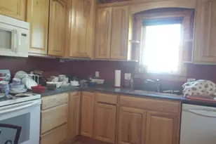 416 Chestnut St, Warren, IL 61087 - Photo 2