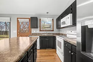 10 Cayuga Trail, Galena, IL 61036 - Photo 6